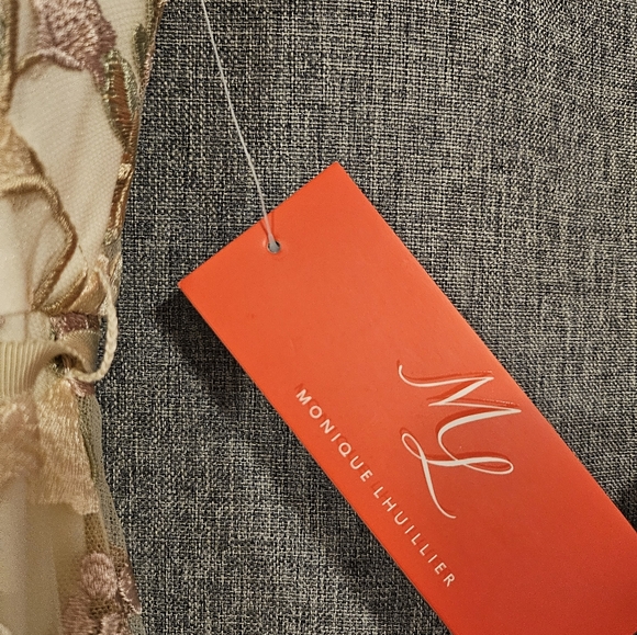 NWT Monique Lhuillier Size 12 Floral Embroidered Gown Maxi Long Formal Dress - Picture 8 of 8